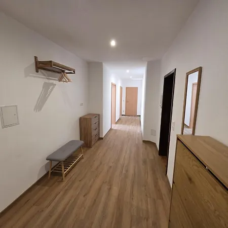 Seyfarthrooms - Zum Proviantladen Wehlen - Fussbodenheizung, Zentrale Lage Mit Idealer Anbindung An Wanderwegenetz Der Saechsischen Schweiz Apartment Stadt Wehlen